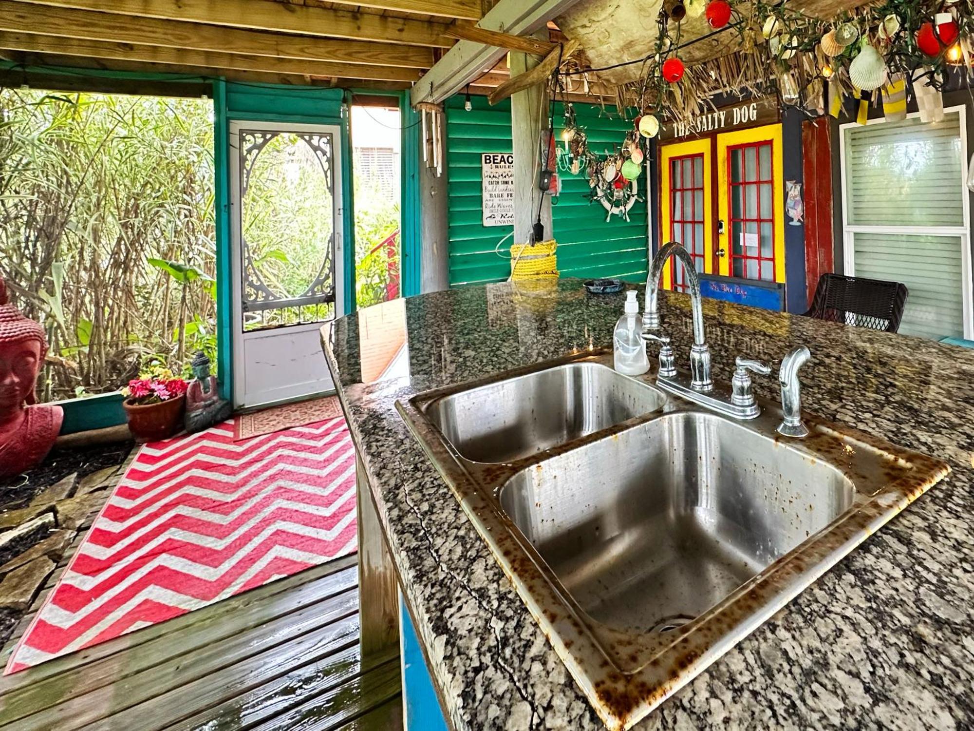 Salty Dog Cottage Surfside Beach Eksteriør billede